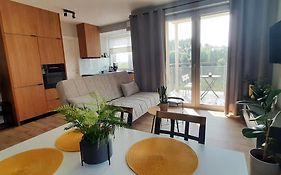 Paryska Home